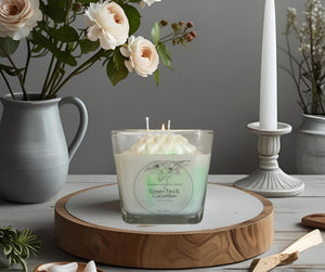 SWIRL FLOWER SOY CANDLE
